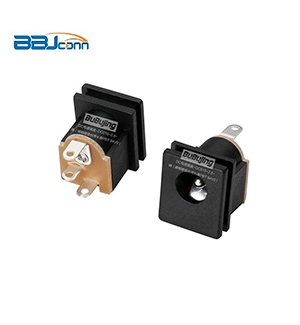 DC Power Outlet - DC015-2,5